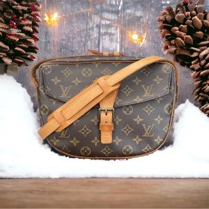 ** SOLD ** Louis Vuitton GM JueneFille